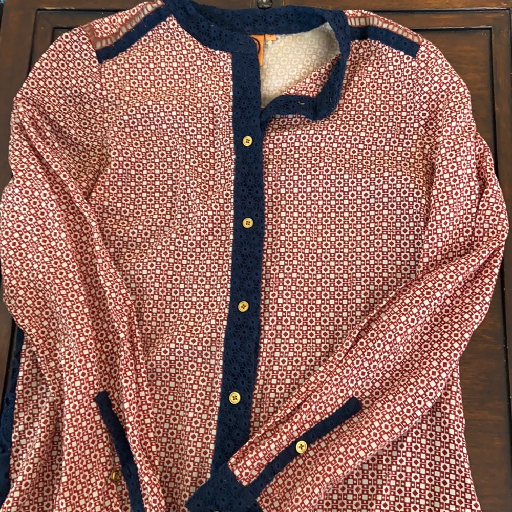 Tory Burch adorable button down blouse with lace back